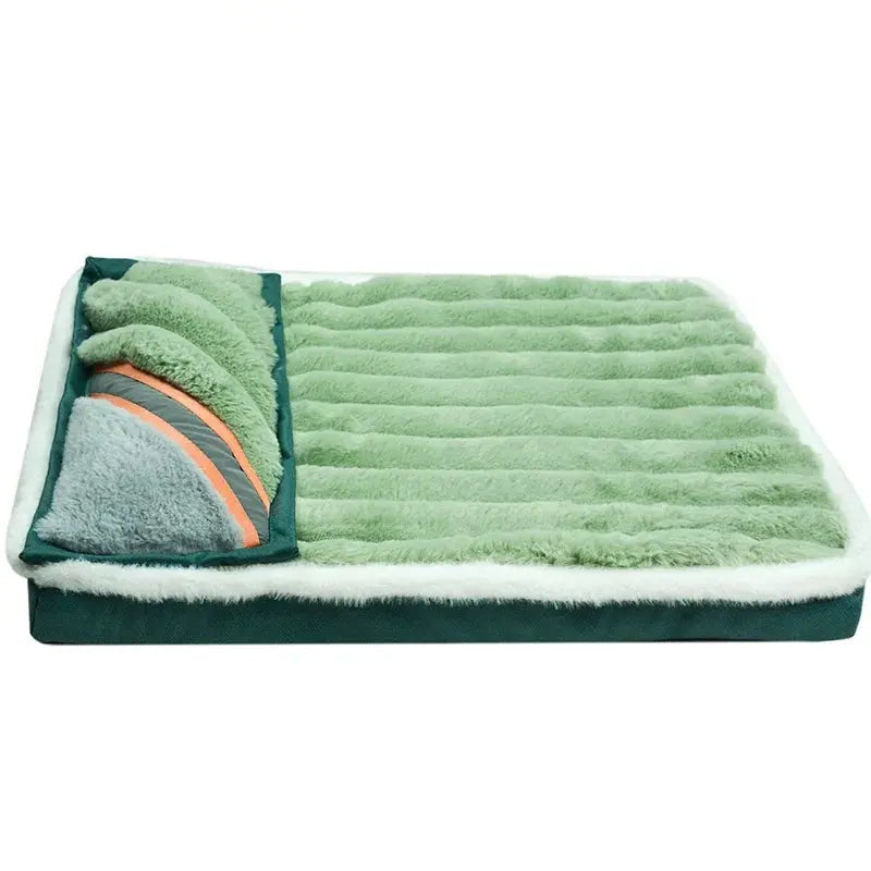 Fleece Covered Luxury Dog Bed with Pillow.